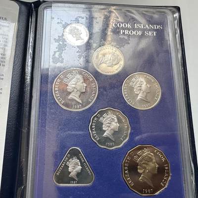 🌹外币初藏🌹🐯2026年第48场   每周二四六晚8️⃣点  大洋洲硬币专场 库克群岛 1987年 伊丽莎白二世 精制套币 中年版