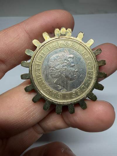 2026年集古藏今外币拍卖第四期-第5场—（总第325拍），可以寄存60天，满160元包邮。 2006年英国2镑