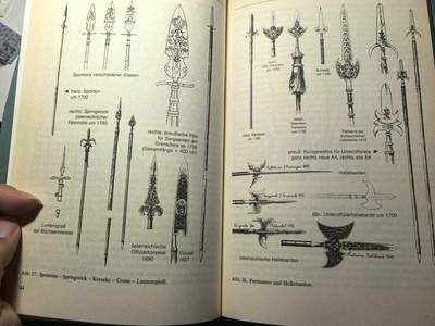 盛世勋华——号角文化勋章邮票专场拍卖第318期 德语军事历史文献 近代军事丛书 王朝战争时期的兵器 208页