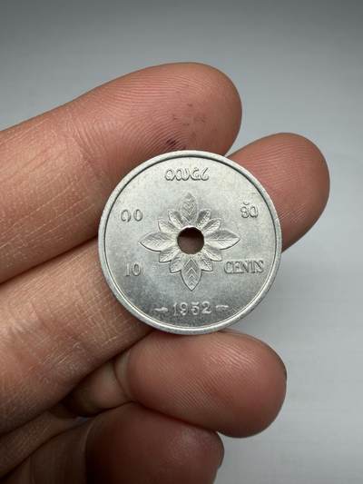 2026年集古藏今外币拍卖第四期-第5场—（总第325拍），可以寄存60天，满160元包邮。 1952年老挝10分