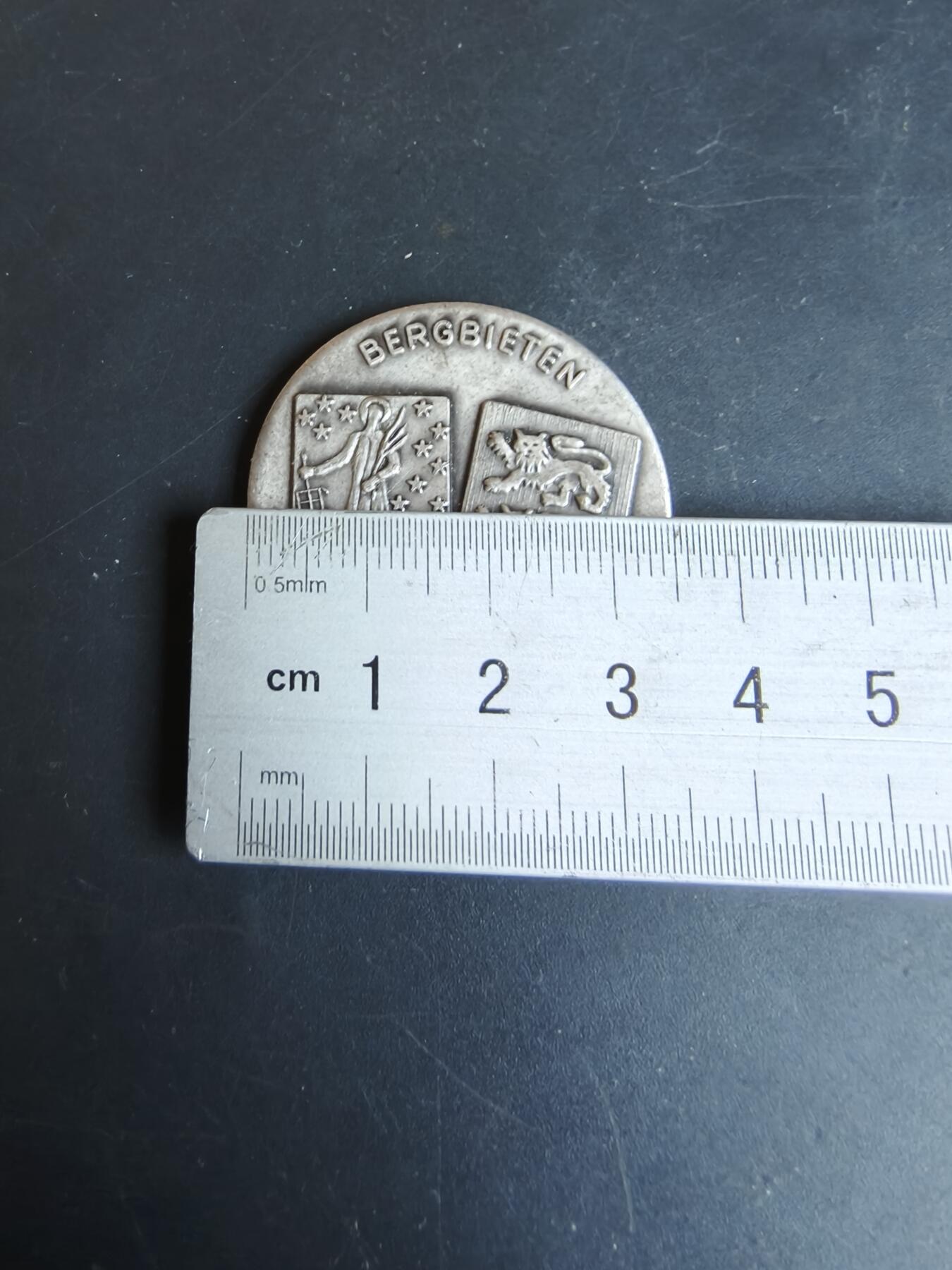 老王徽章第195期