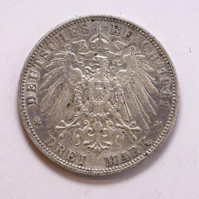 观钱 近现代机制币拍卖No.010（全场顺丰包邮，不区分偏远地区，本场5月5日开始发货）  1911德国巴伐利亚奥托3马克银币，重16.667g，900银。包浆自然，细节优秀，状态极佳