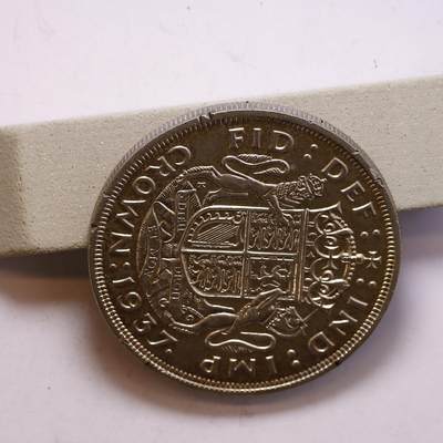 观钱 近现代机制币拍卖No.010（全场顺丰包邮，不区分偏远地区，本场5月5日开始发货）  1937英国乔治六世登基1克朗银币，重28.28g，500银。打制深峻，转光强烈，细节优秀，状态极佳