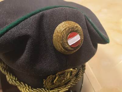 盛世勋华——号角文化勋章邮票专场拍卖第319期 奥地利海关警察大檐帽 定制带厂标  金属丝国徽 头围55.5厘米