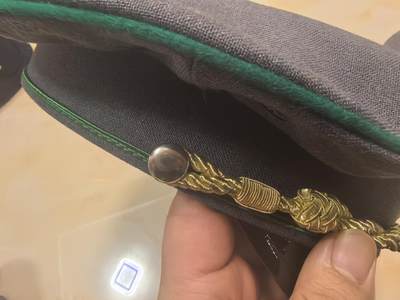 盛世勋华——号角文化勋章邮票专场拍卖第319期 奥地利海关警察大檐帽 定制带厂标  金属丝国徽 头围55.5厘米