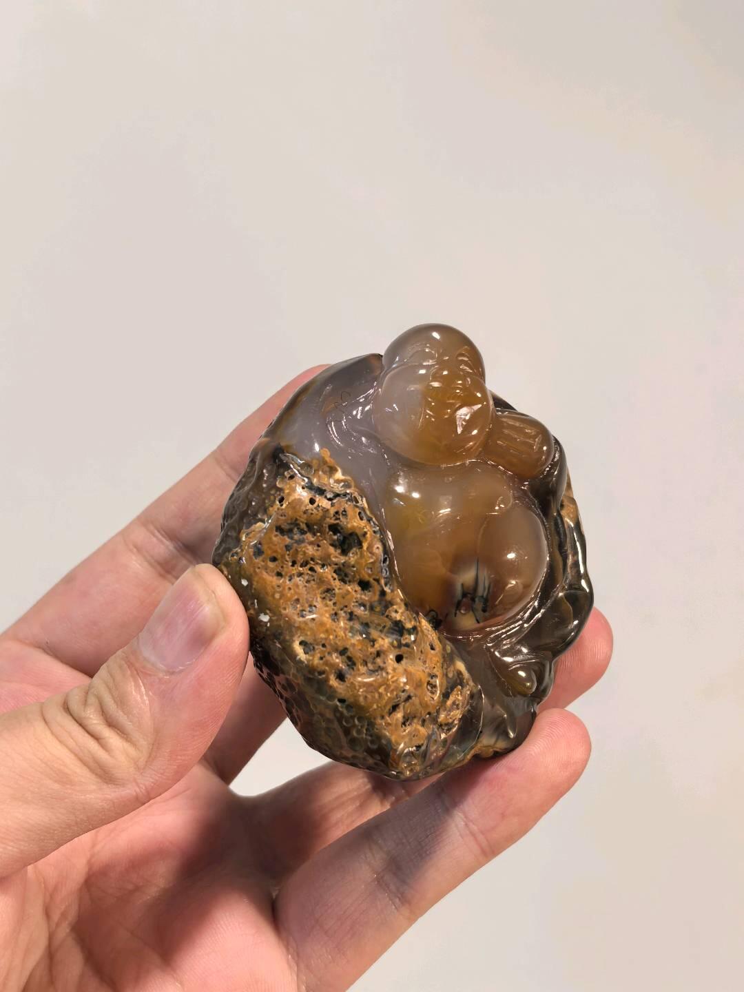 玛瑙 置物 天然玛瑙留皮弥勒｜笑口常开手把件尺寸7x6 - 兰馨堂古玩艺术品- 麦稀奇