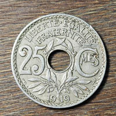 【铜匠收藏】★第164场★散币场  不寄存，30包邮。不满30元，支付7元运费。《接受代拍 代送NGC评级》 - 1【无寄存】法国 1919年 25分 中孔铜镍币
