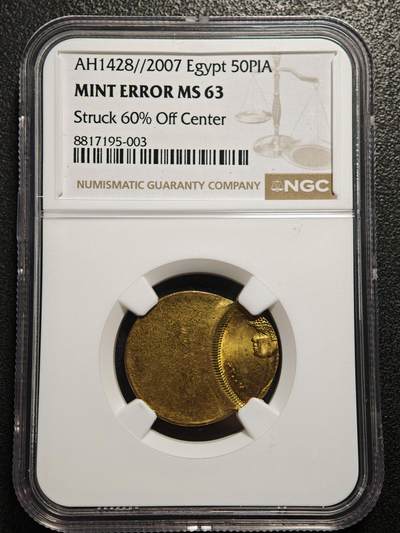 【德藏】世界币章拍卖第179期 - NGC Mint Error MS63 埃及AH1428/2007年50皮阿斯特偏打错版硬币，打偏约60%，偏移形制鲜明，错版特征突出