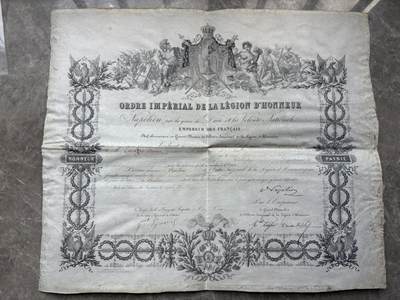 盛世勋华——号角文化勋章邮票专场拍卖第337期 - 法兰西1869年第二帝国骑士级荣誉军团勋章羊皮纸证书，颁给宪兵军官贝尔纳·埃斯卡夫，他因报国功绩获勋。证书带拿破仑三世、马拉科夫公爵双亲笔签名，官方编号完整