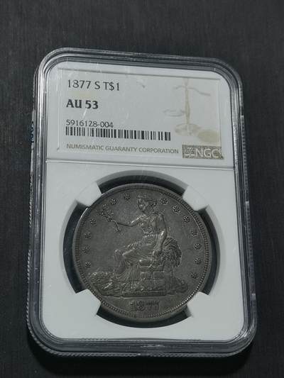 天下钱庄专场欢迎参拍 - NGC AU53 黑彩美国拿花一美元银币