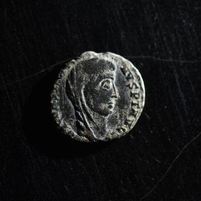 【良泉】9月17日（周四）晚19:00开拍！188组【直播场】西方古代打制币专题 - 【极美品】公元347-348年【古罗马】君士坦丁大帝“站像版”追思币