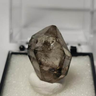七河・地球奥秘｜精品水晶矿物化石杂件小拍【总第58期】周四结标！ - 藏家出品 X103（4）重庆茶闪灵水晶 原石矿物标本 3.4cm盒子矿 