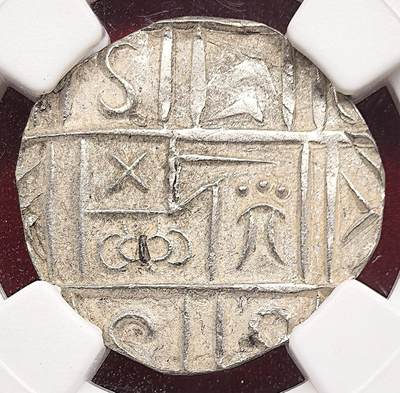凡希社世界钱币微拍第三百三十三期 - 荐！1910-27不丹1/2卢比银币NGC-AU55，Bronny 60.26.S，不丹本土铸造的第一种银币，采用了万字符和佛教八宝图的全新组合，珍稀，比后期的田字八宝图更罕见，从模仿库奇比哈尔银币到自铸的代表性品种，银光饱满，状态极出色的收藏级品质，N唯一冠军分！（视频参考）