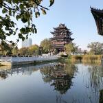 越挖越深的八角坑